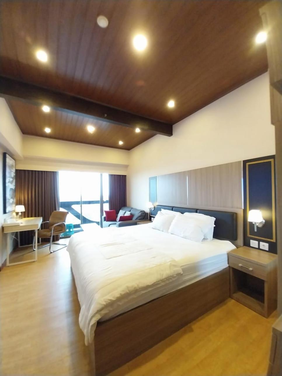 Apartemen Uttara The Icon Yogyakarta Exterior photo