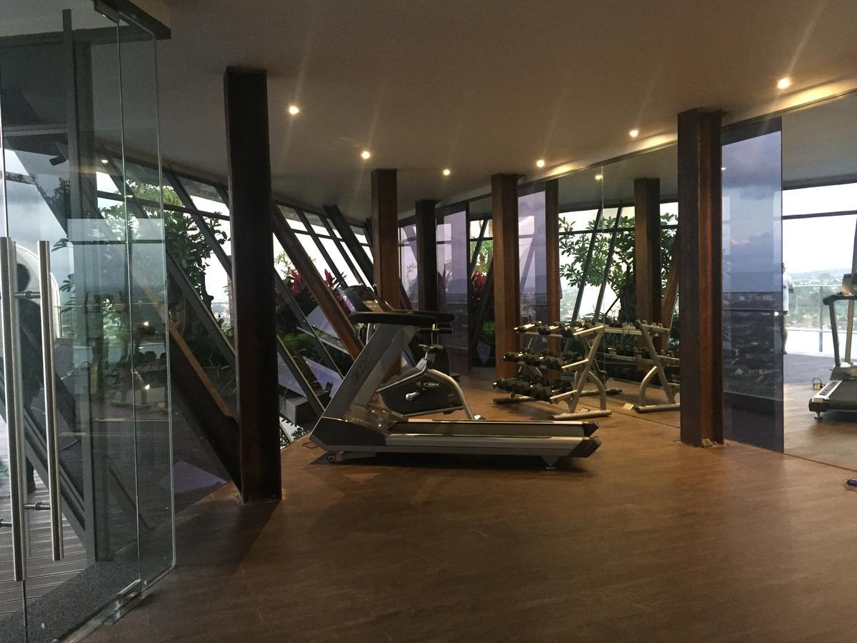 Apartemen Uttara The Icon Yogyakarta Exterior photo